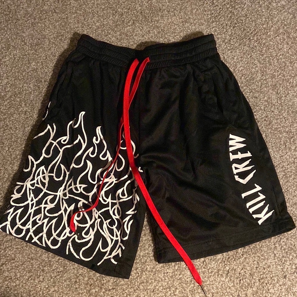 Kill Crew Men’s Regular Cut Flame shorts